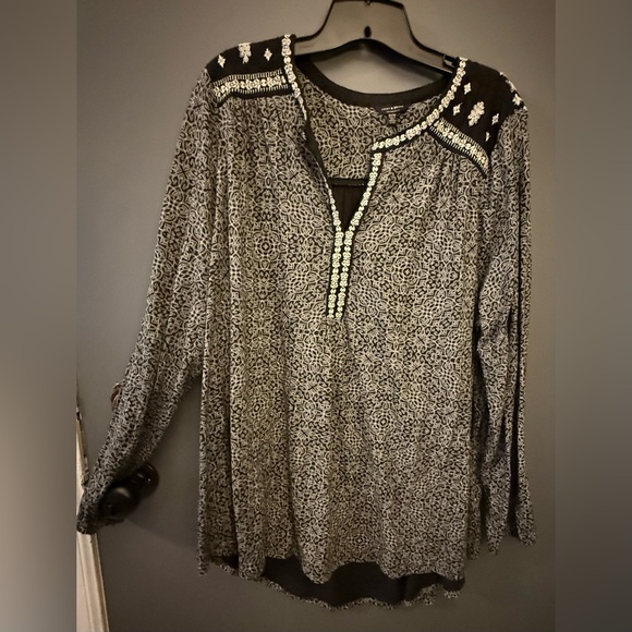 Bundle of Plus Size Tops - Size 3X - Picture 2 of 5